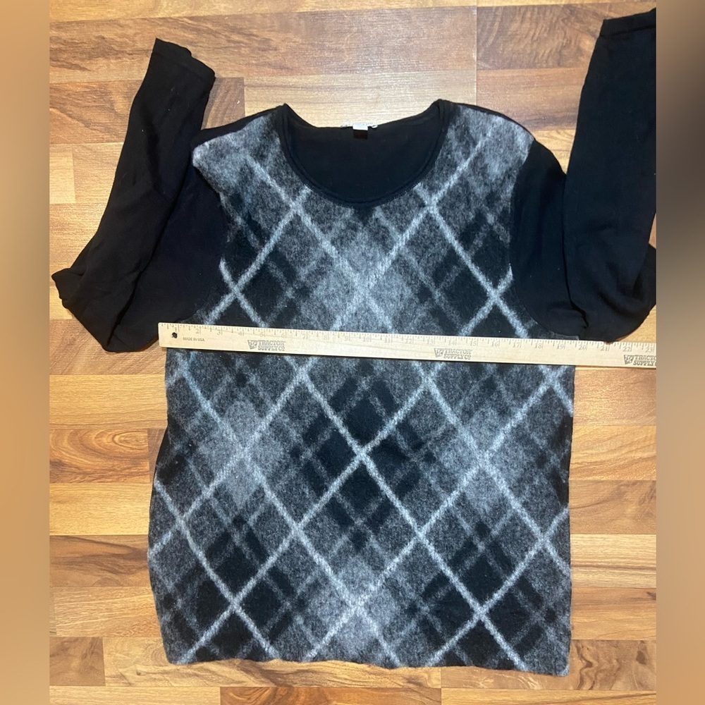 J. JILL Women’s Black and Gray Argyle Plaid Wool Cotton Blend Sweater Size Large - Picture 3 of 4